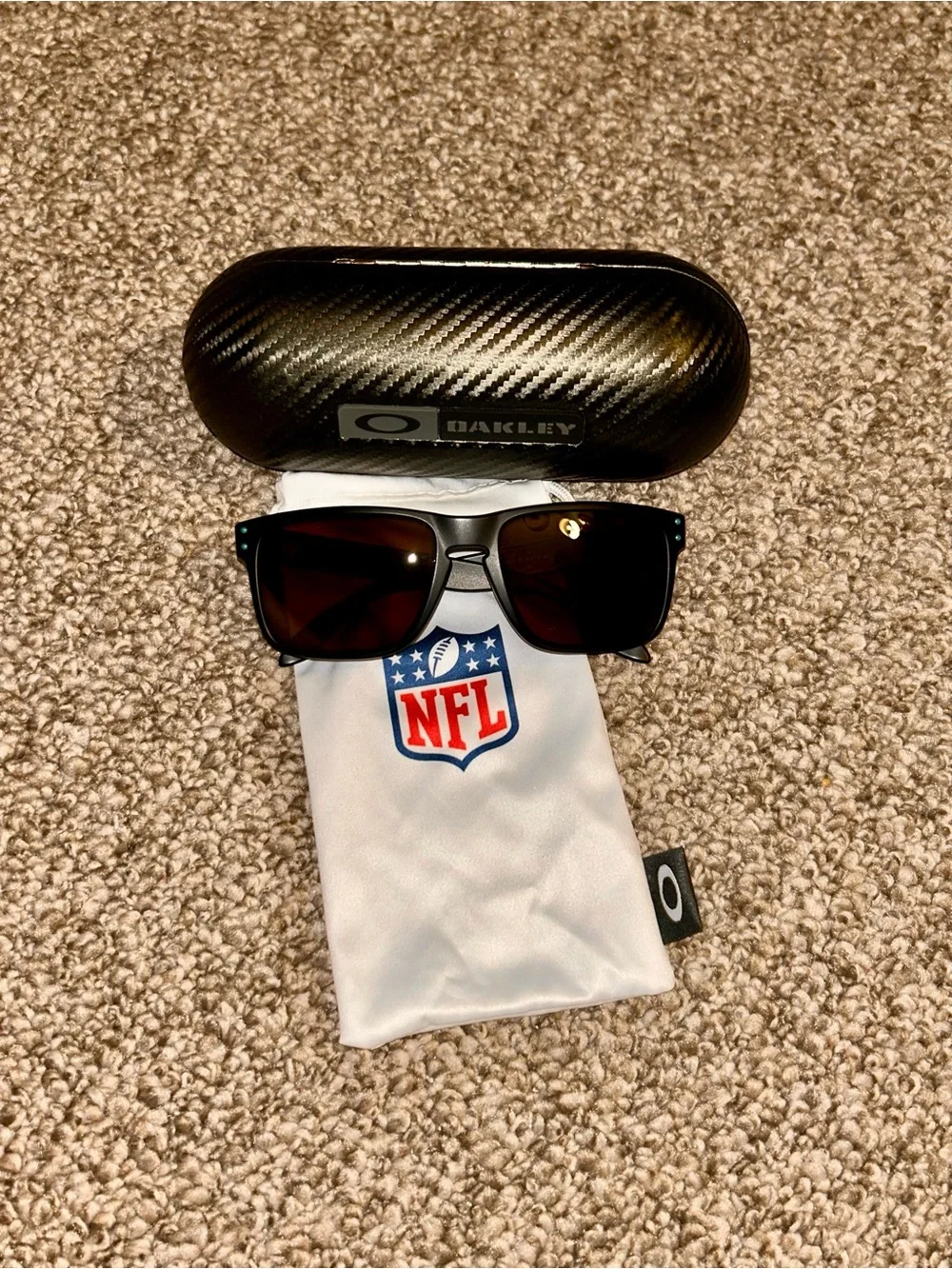 Oakley Jacksonville Jaguars Holbrook Sunglasses OO9102 Prizm Black NFL